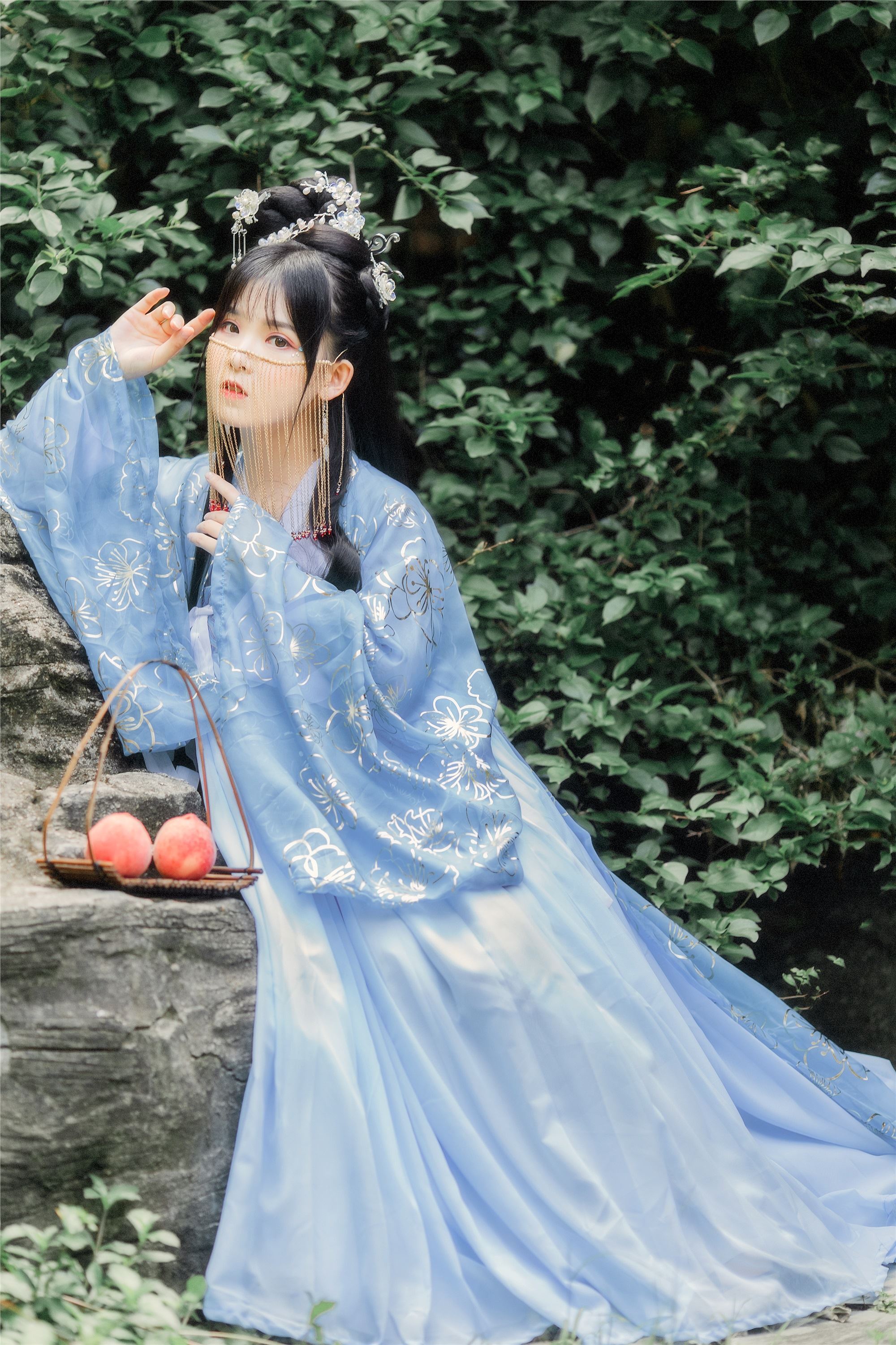 YITUYU艺图语 2021.09.04 送桃 悠然